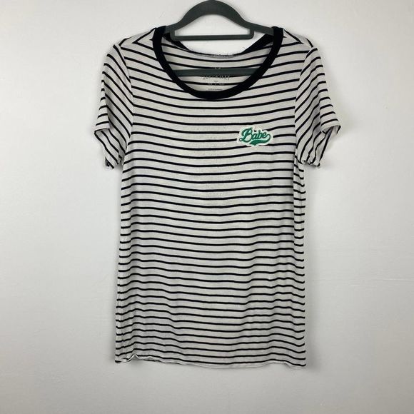 American Eagle Outfitters Tops - American Eagle Size S Short sleeve shirt